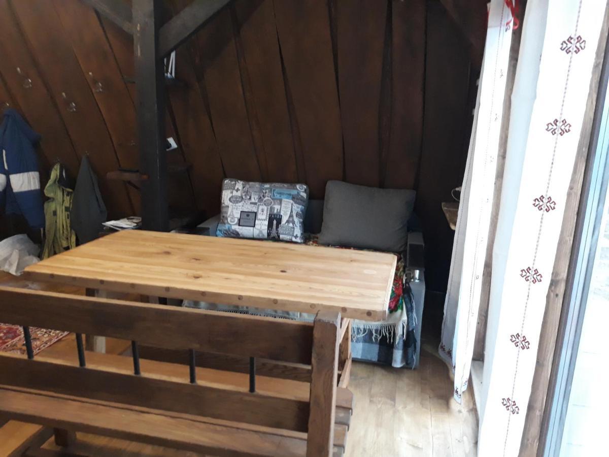 팔리아니츠야 Oak House 아파트 외부 사진