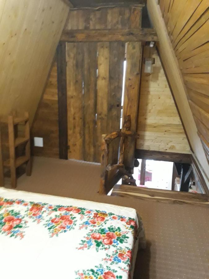 팔리아니츠야 Oak House 아파트 외부 사진